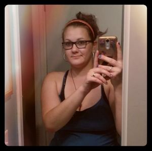 Meet your Posher, Mel